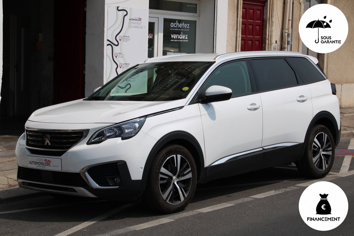 Peugeot 5008 GENERATION-II 1.5 BLUEHDI 130 ALLURE START-STOP (Caméra 360, attelage, Carplay,..) — 1