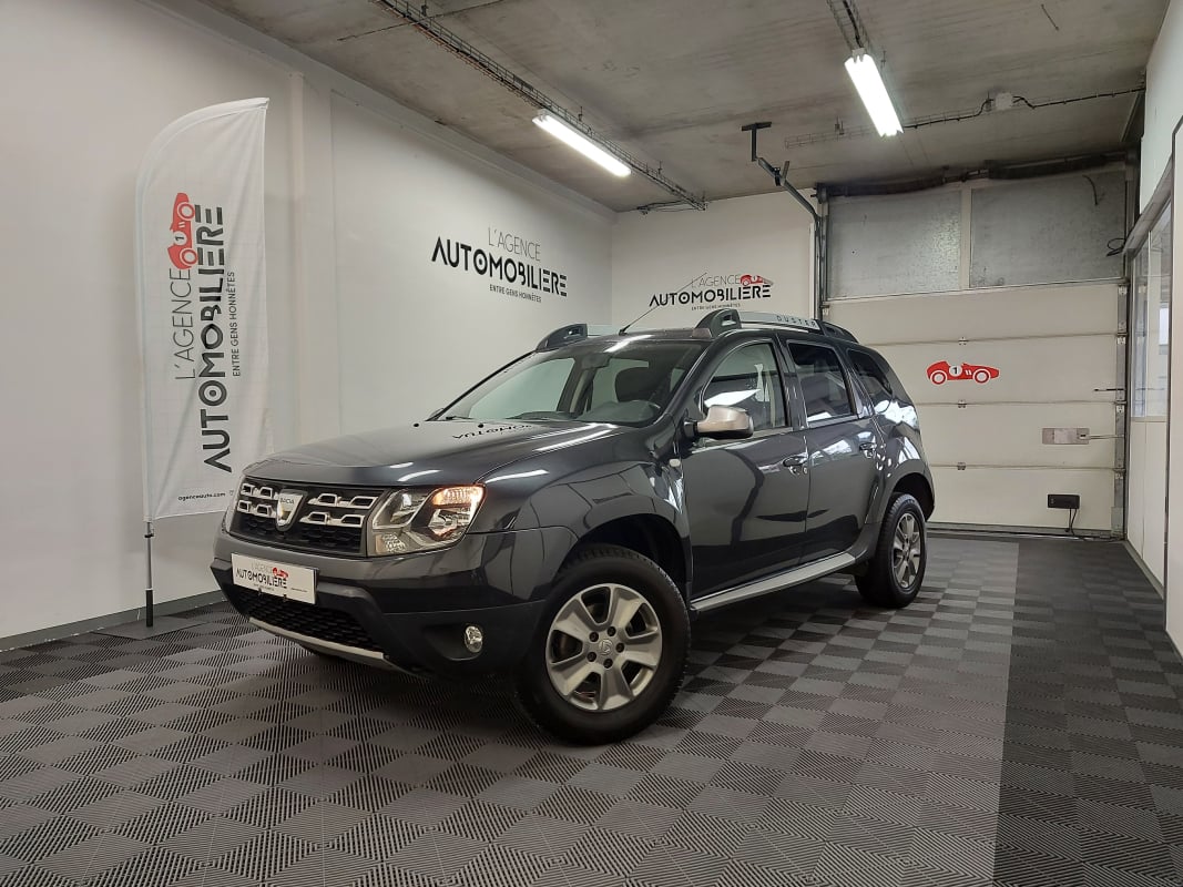 Dacia Duster (2) 1.2 TCE 125 SILVER LINE 4X2 + CAMERA — 1