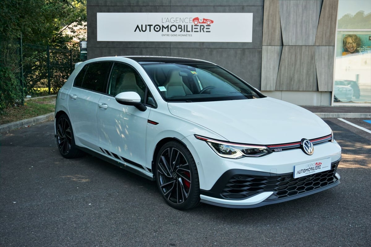 Volkswagen Golf VIII 2.0 TSI 300 GTI Clubsport — 1