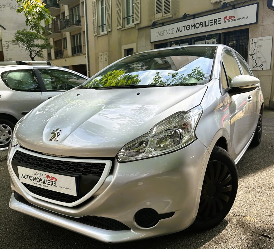 Peugeot 208 1.0 PURETECH 70 LIKE 5 PORTES — 1