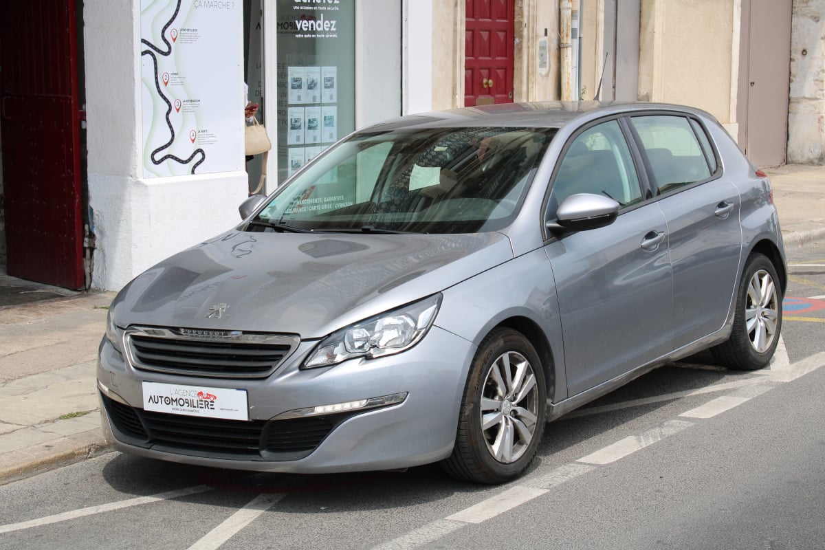 Peugeot 308 GENERATION-II 1.6 HDI 90 ACTIVE (Entretien à jour,Radar de Recul..) — 1