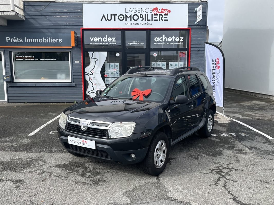 Dacia Duster 1.5 dCi 110cv BVM6 Laureate 4x2 ( 1ère Main ) — 1