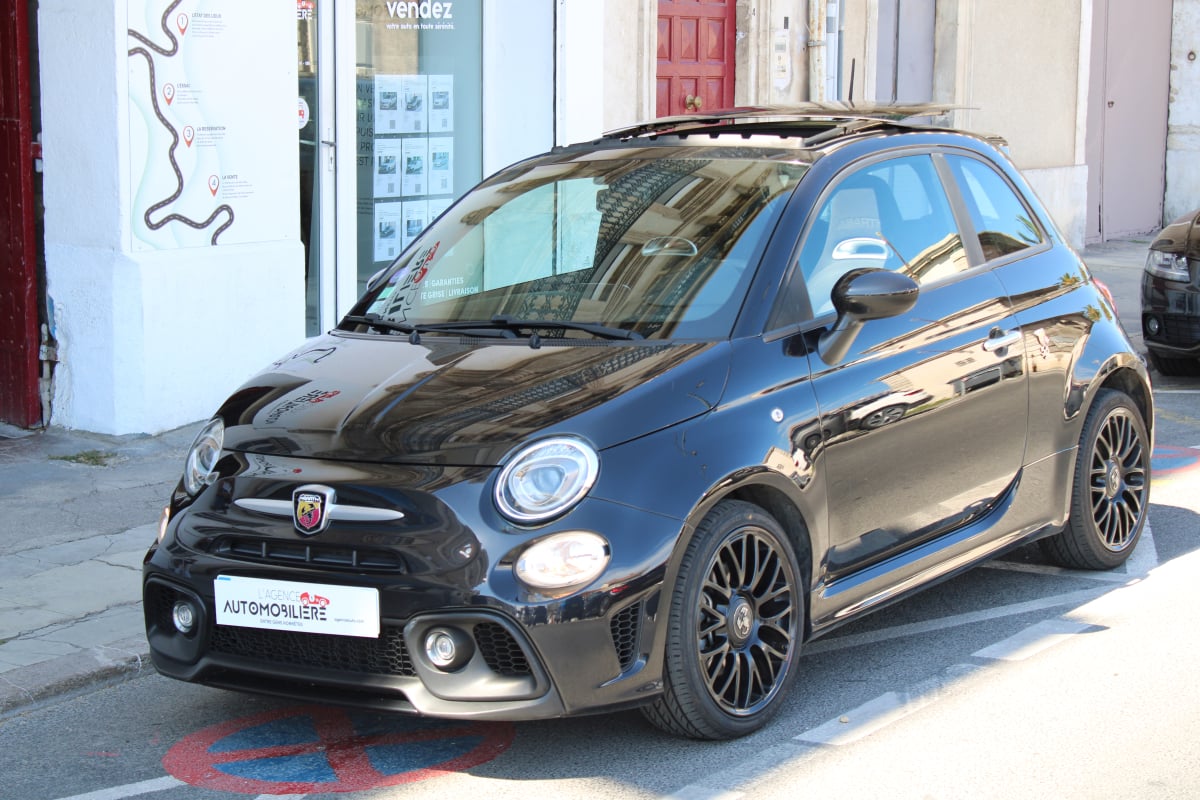 Abarth 500 595 1.4 T-JET 145 (FlexFuel, Entretient à jour, Radar de Recul, Toit Ouvrant..) — 1