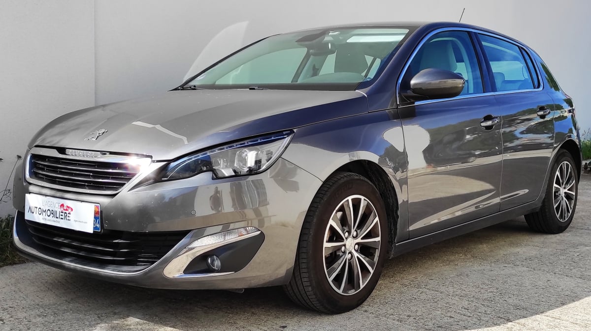 Peugeot 308 GENERATION-II 1.2 PURETECH 130 ALLURE START-STOP — 1