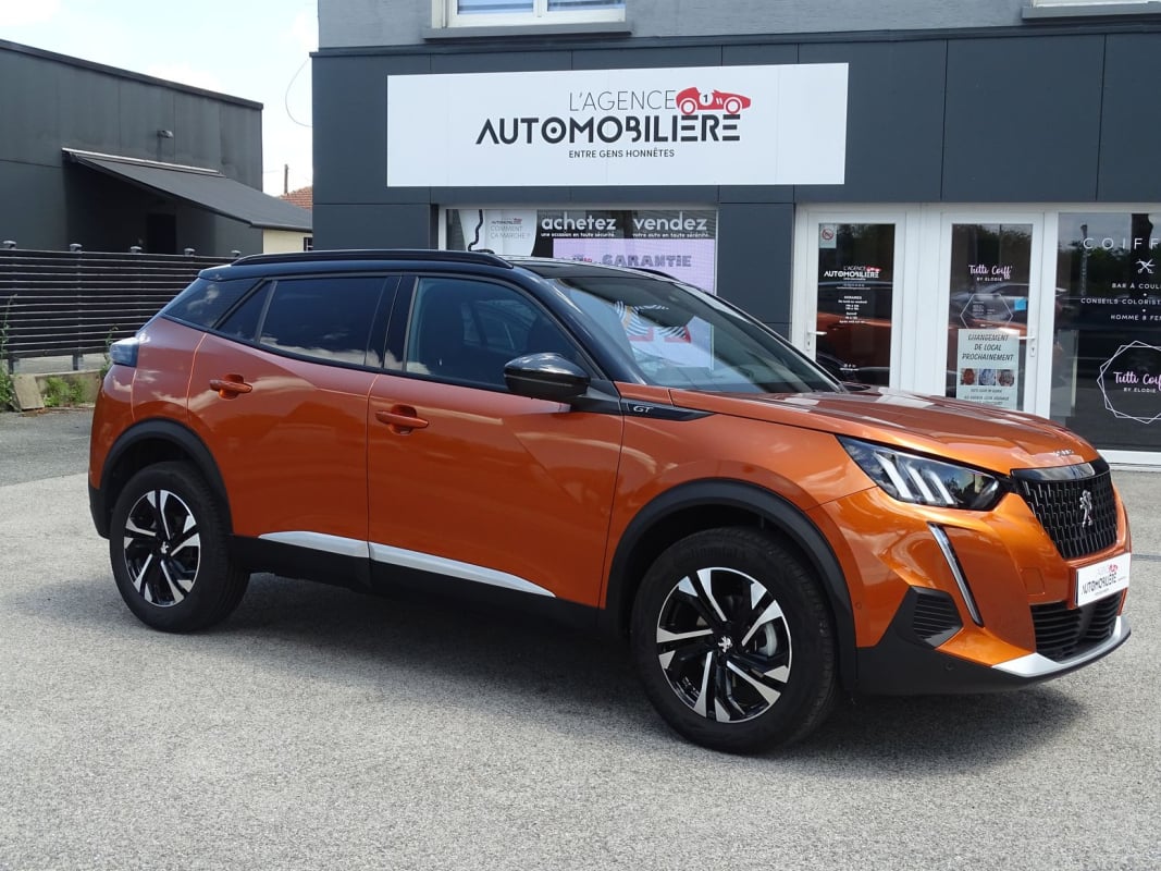 Peugeot 2008 1.2 PURETECH 130 GT EAT8 INTERIEUR ALCANTARA — 1