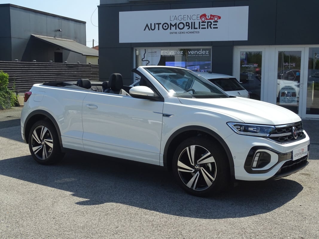 Volkswagen T-Roc Cabriolet 1.5 TSI 150 DSG7 R-LINE BEATS AUDIO — 1