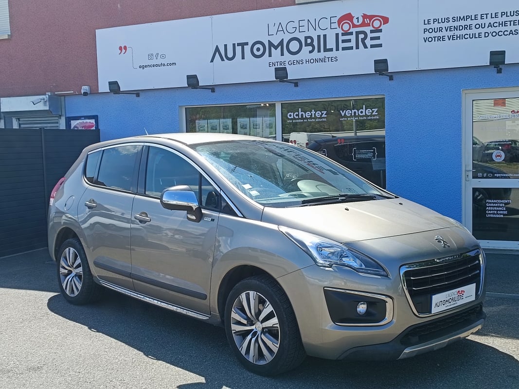Peugeot 3008 1.6 HDi 115 ch Style — 1