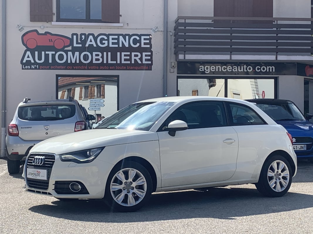 Audi A1 AMBIENTE 1.6 TDI 105ch BVM — 1