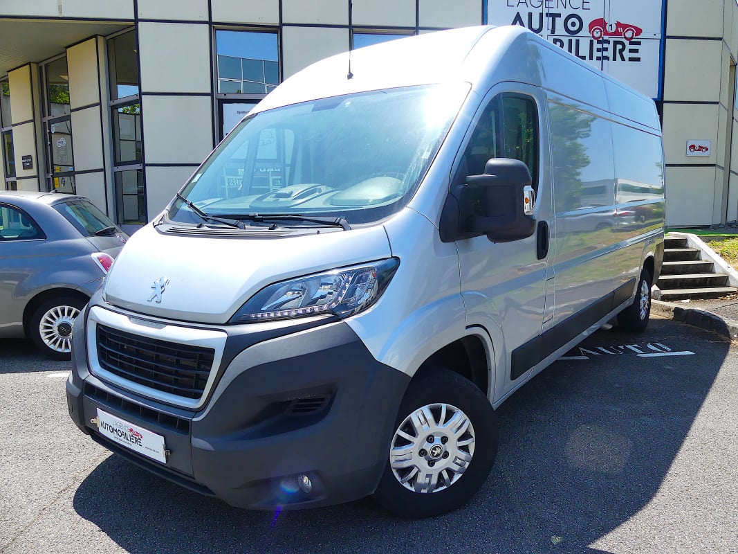 Peugeot Boxer BOXER TOLE 335 L3H2 BLUEHDI 130 PREMIUM PACK 18750€ HT — 1
