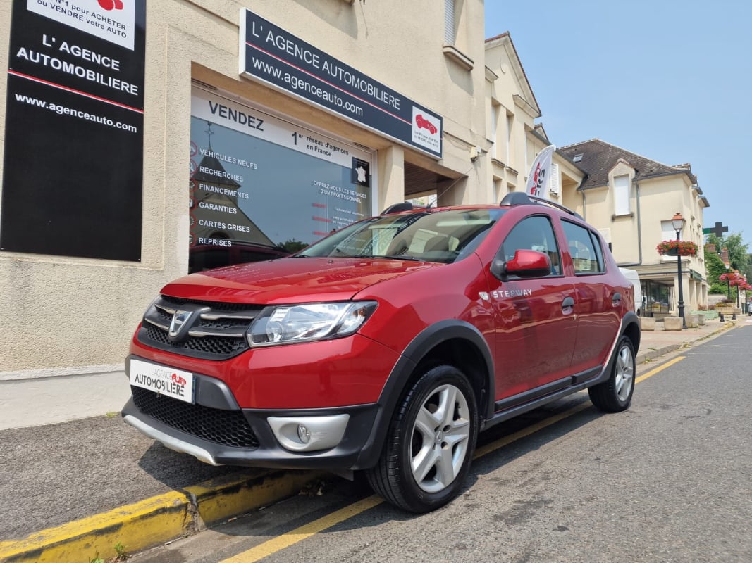 Dacia Sandero STEPWAY 0.9 TCe 90cv PRESTIGE — 1