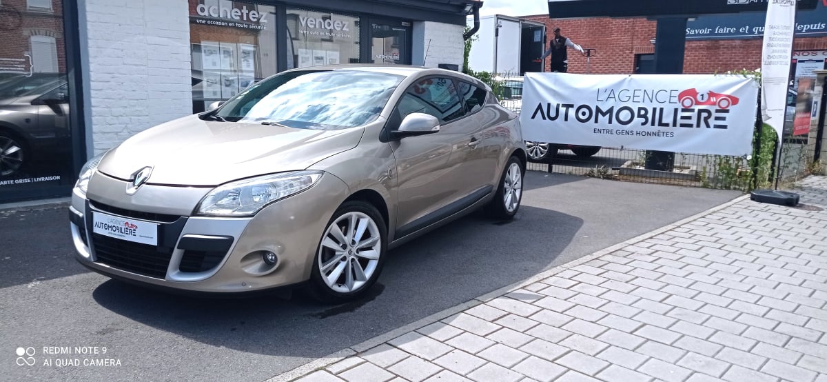 Renault Megane Megane Coupé XV DE FRANCE 1.5 DCI 110 FAP ECO2 — 1