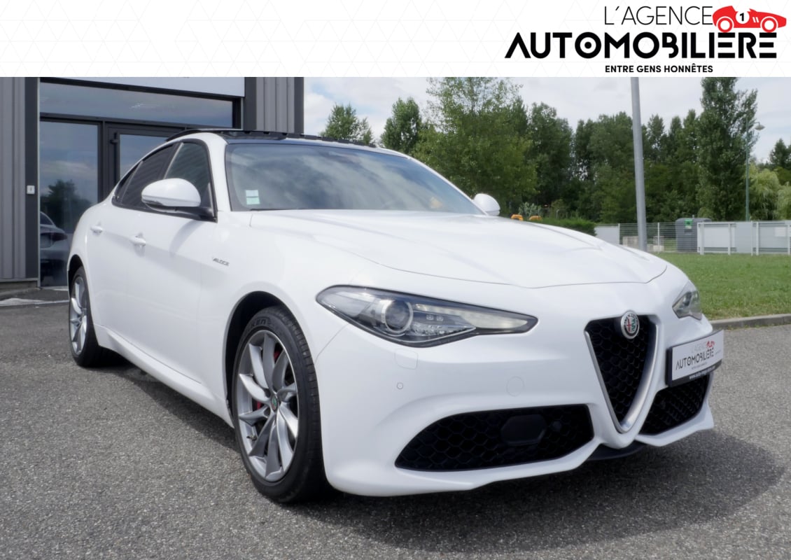 Alfa Romeo Giulia 2.0 TB 280 VELOCE Q4 BVA-8 — 1