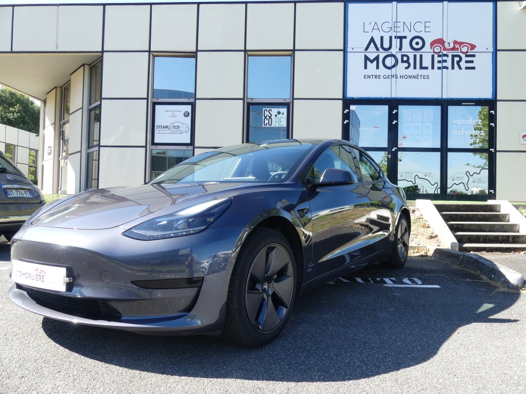 Tesla Model 3 STANDARD RANGE PLUS RWD 55kWh LFP — 1