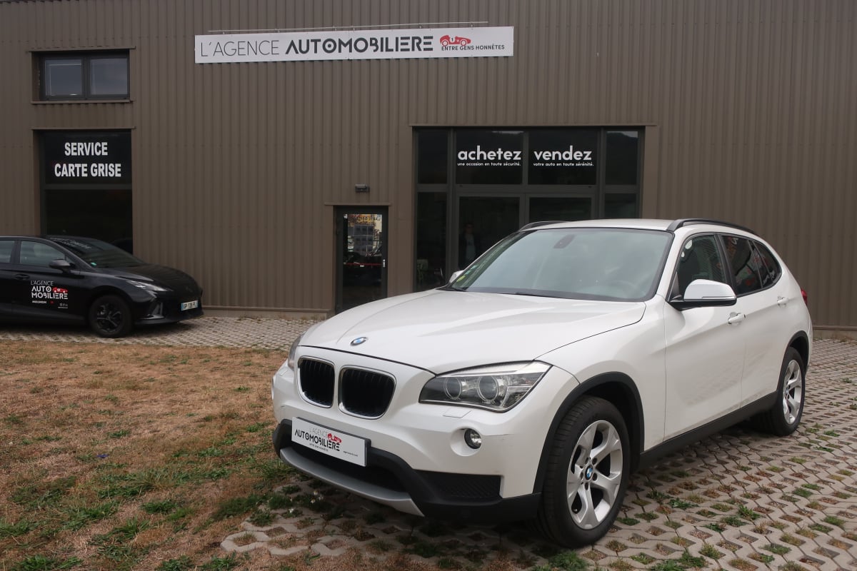 BMW X1 2.0 Lounge 184Cv — 1