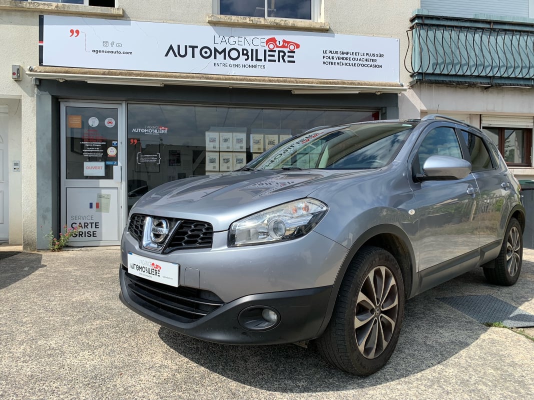 Nissan Qashqai 1.5 dCi 106 cv Toit panoramique — 1