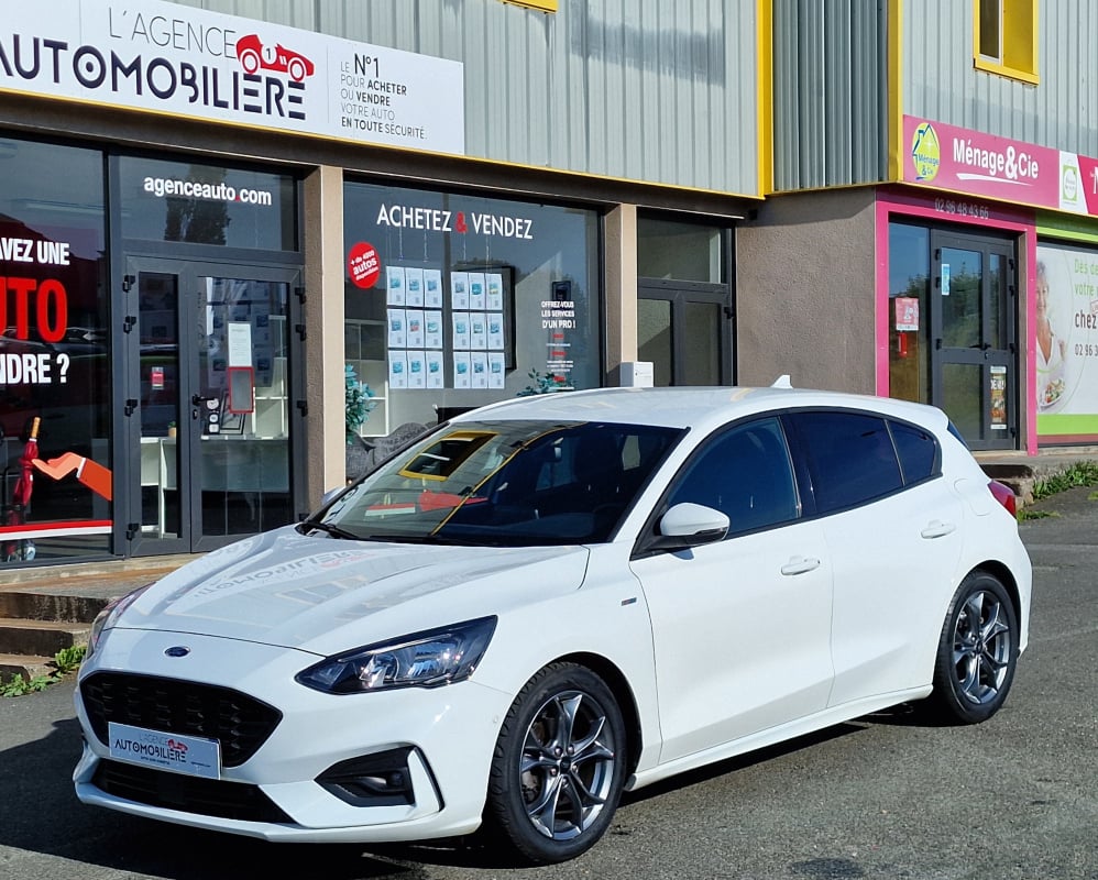 Ford Focus 1.0 ECOBOOST 125CV ST LINE — 1