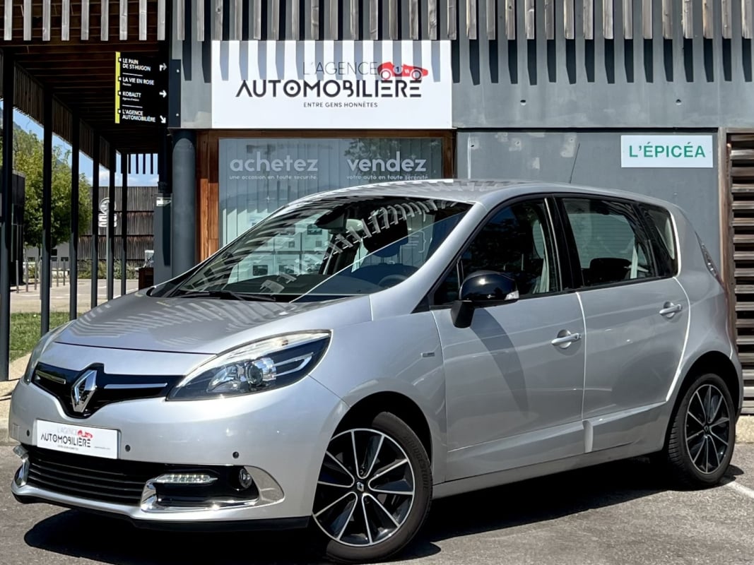Renault Scenic III 1.5 dCi 110ch Bose EDC — 1