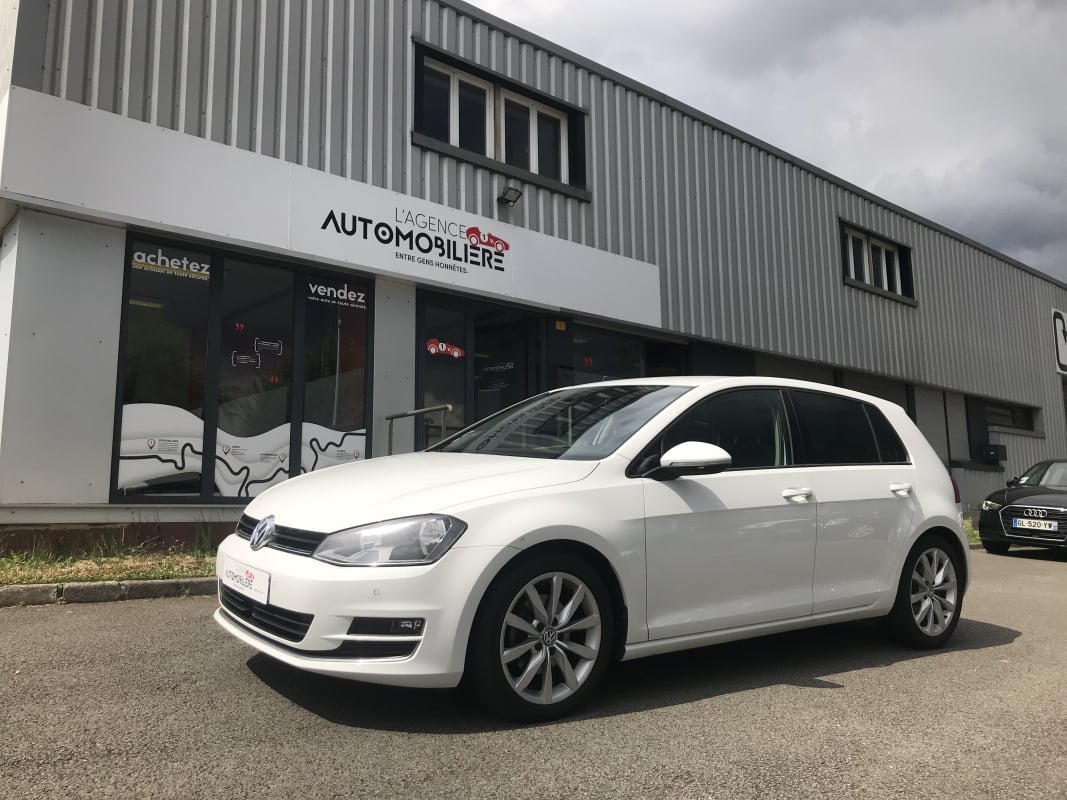 Volkswagen Golf 1.2 TSI 105 CV CARAT — 1