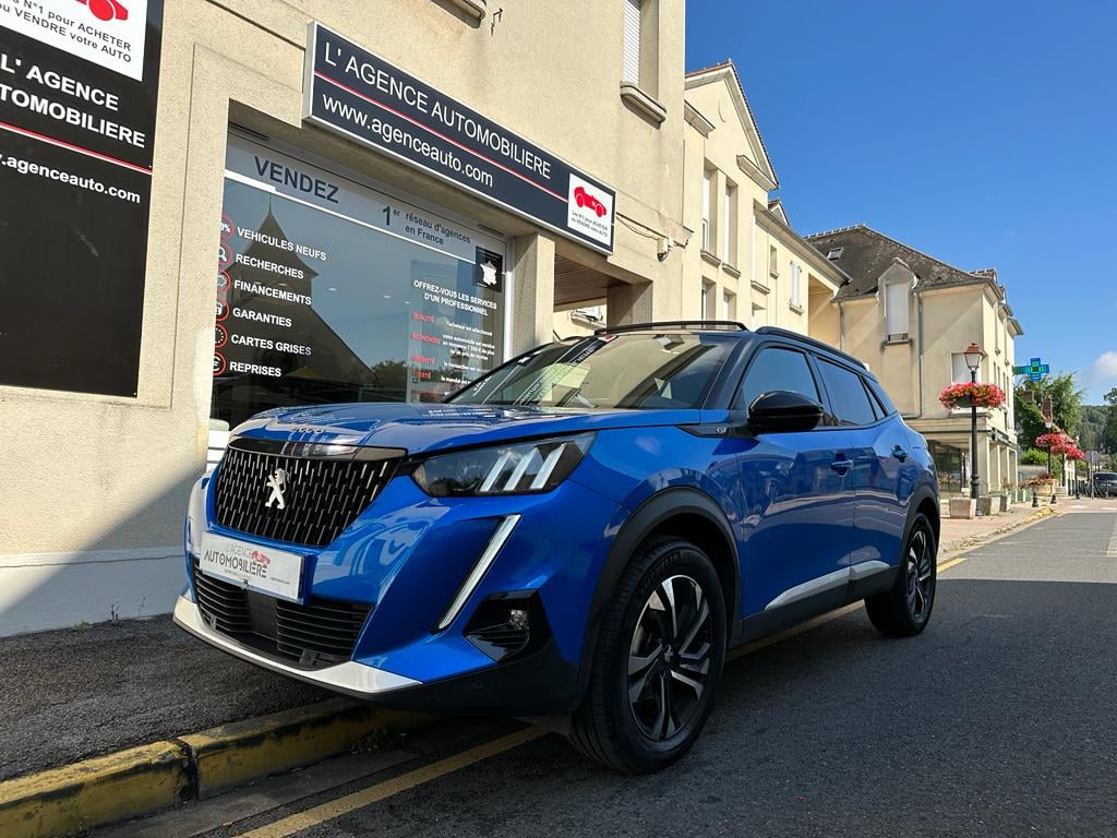 Peugeot 2008 THP 130cv EAT8 GT + TOIT OUVRANT 1ER MAIN — 1
