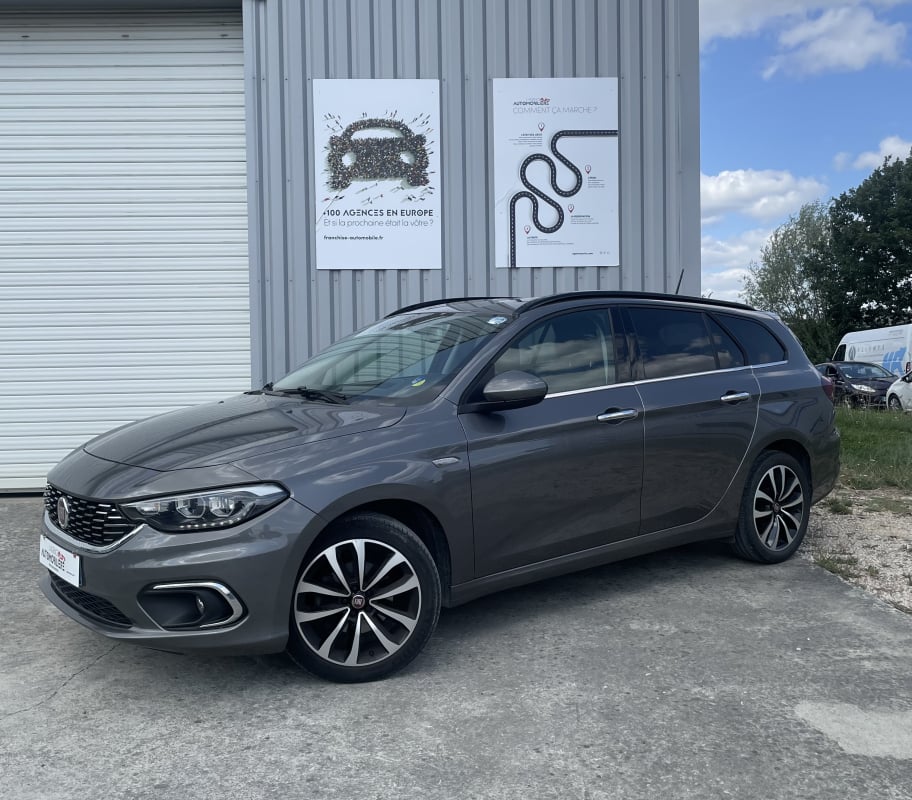 Fiat Tipo SW SW 1.6 MJTD 120 CH DCT LOUNGE CAMERA — 1