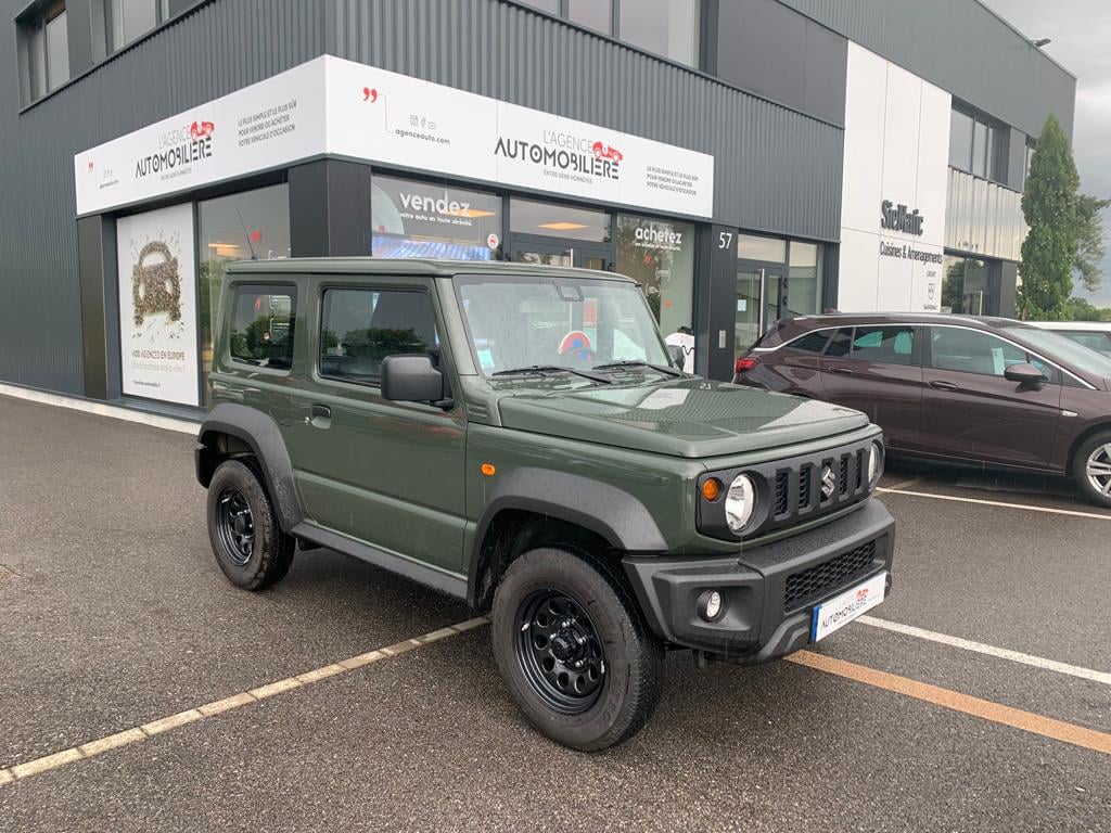 Suzuki Jimny SOCIETE 1.5 VVT 100 PRIVILEGE 4WD — 1