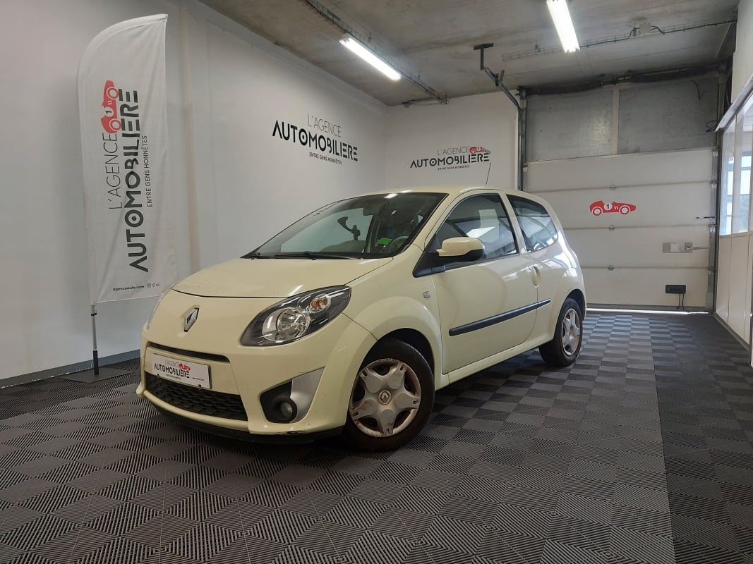 Renault Twingo II 1.2 LEV 16V 75 + CLIM — 1