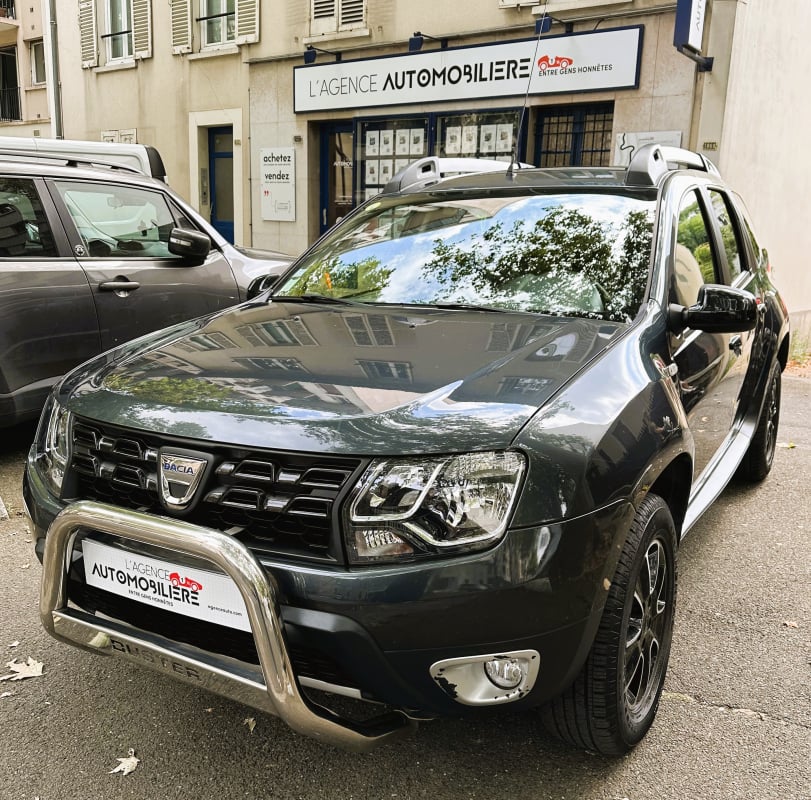 Dacia Duster 1.5 DCI 110 BLACK TOUCH 4X2 EDC BVA — 1