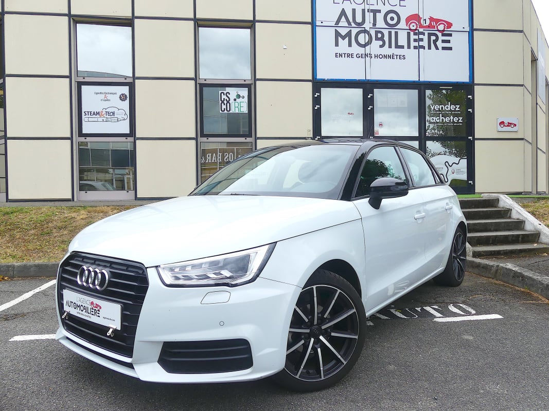 Audi A1 Sportback 1.0 TFSI ultra 95 S-tronic Midnight Series — 1