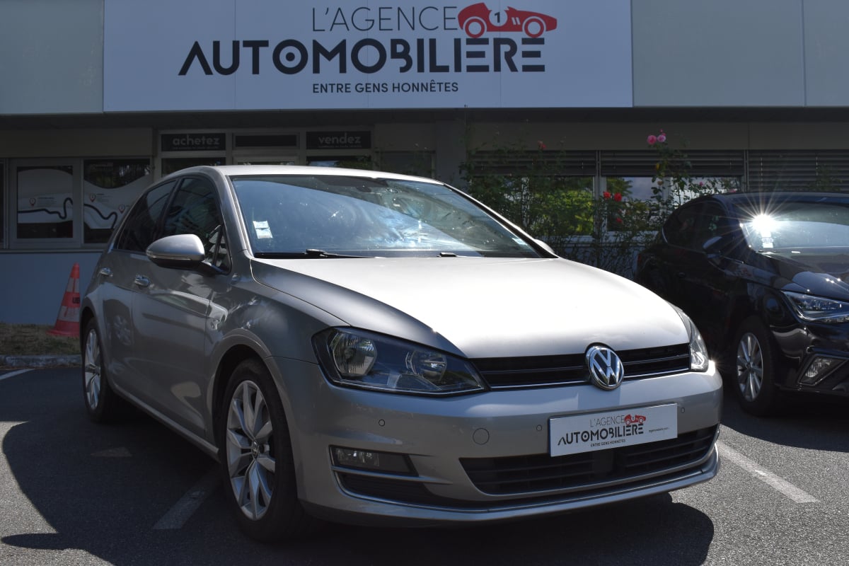 Volkswagen Golf VII 1.4 TSI DSG7 150 cv CARAT 40ème anniversaire — 1