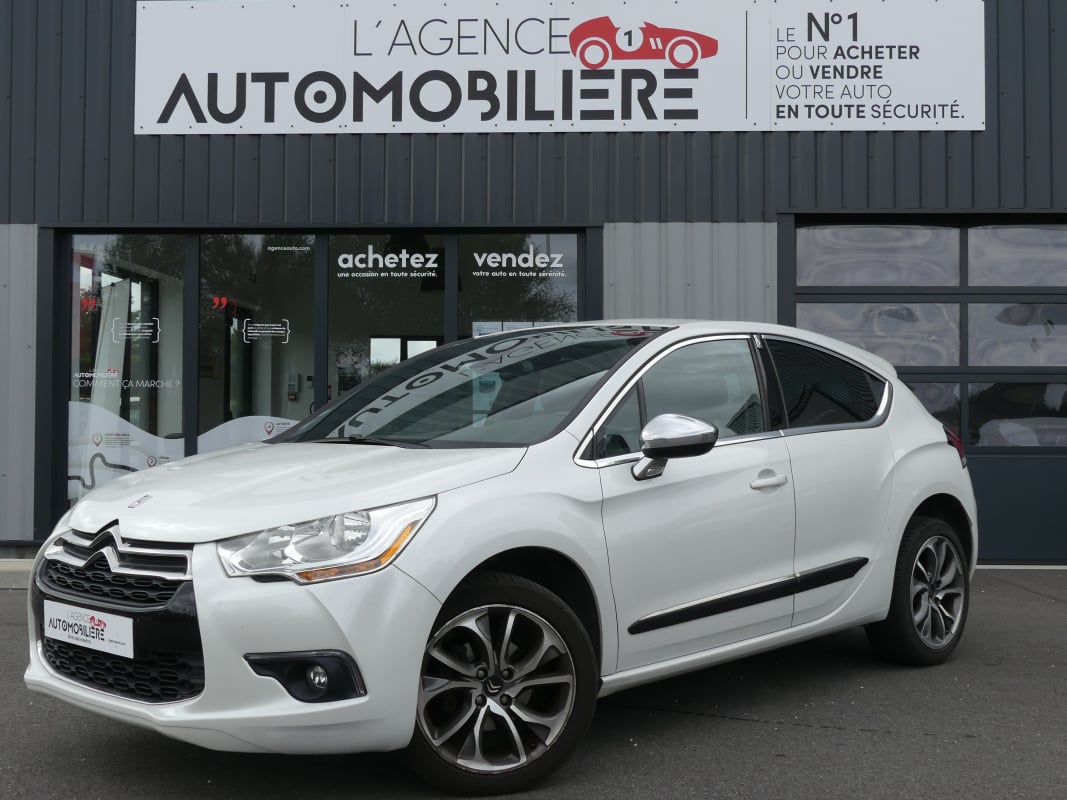 Citroen DS4 CITROEN DS4 SO CHIC HDI 115 CV — 1