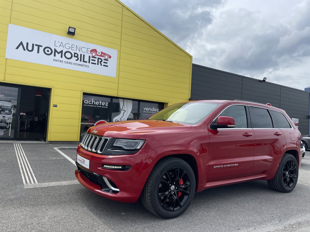 Jeep Grand Cherokee IV Phase 2 (WK) SRT8 6.4 V8 4WD 468 cv Boîte auto — 1