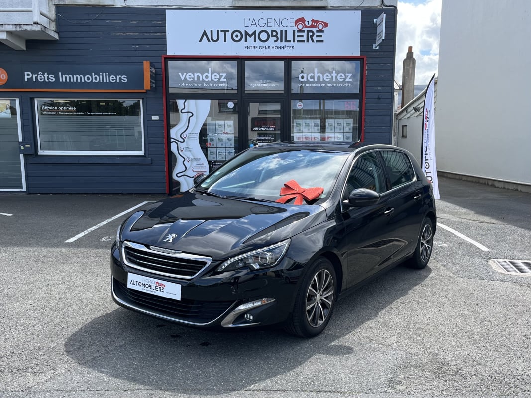Peugeot 308 1.2 Puretech 130 EAT6 Allure — 1