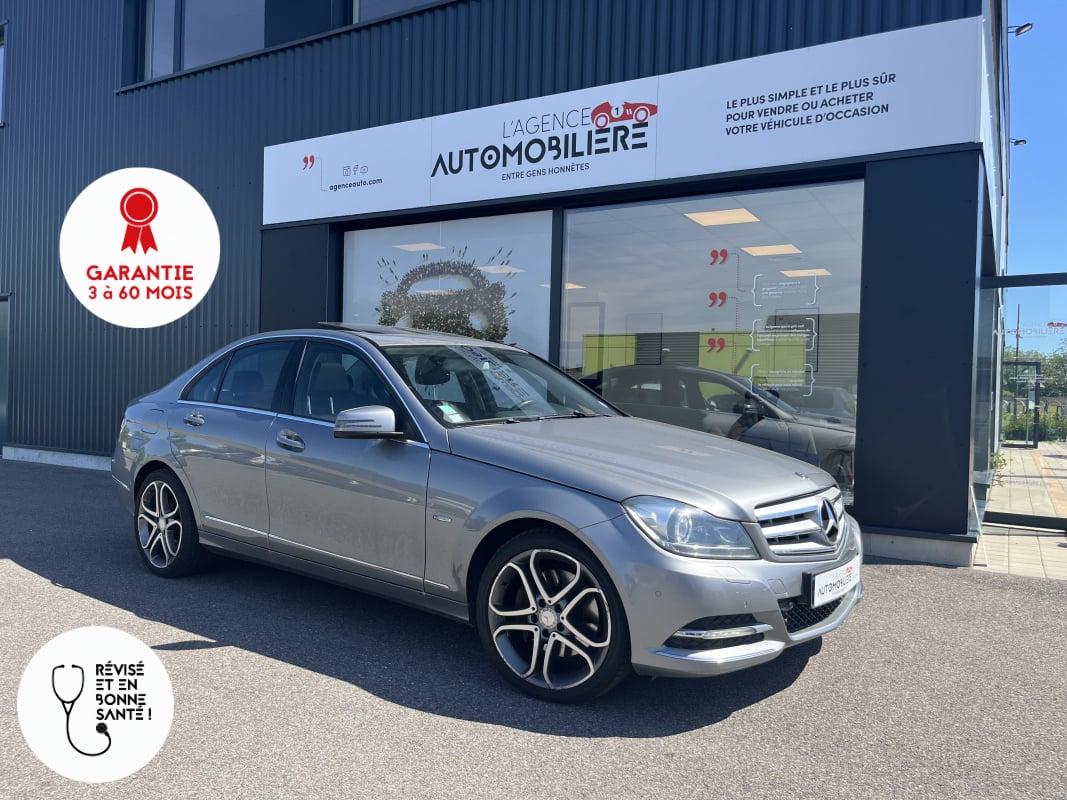 Mercedes-Benz Classe C 350 4-MATIC 306 AVANTGARDE 7G-TRONIC TOIT OUVRANT SIÈGES ÉLECTRIQUES A MÉMOIRE — 1