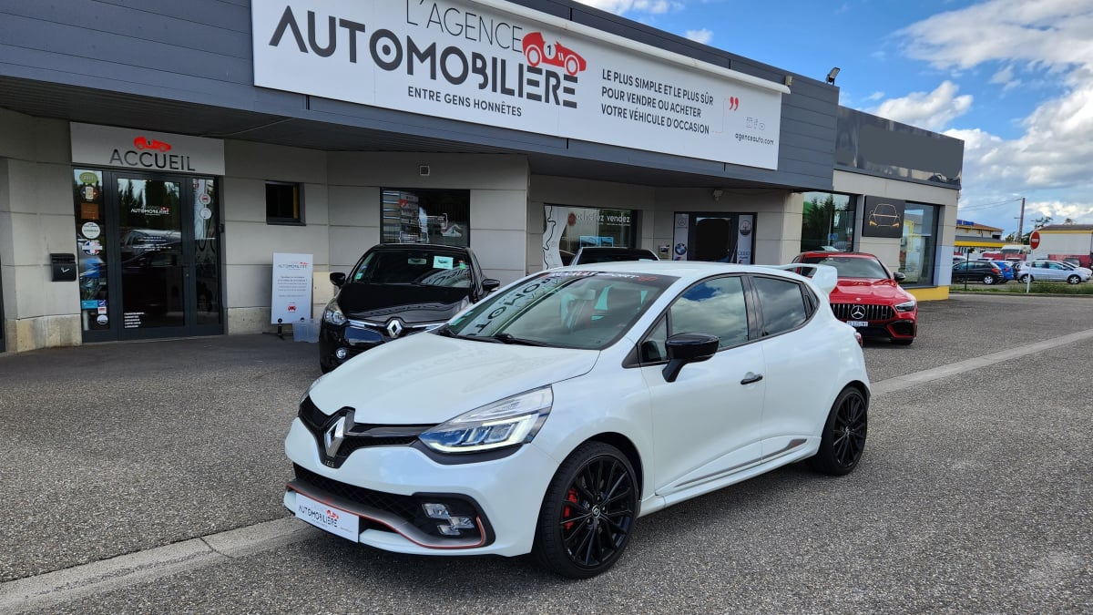 Renault Clio RS 1.6 T 16V EDC6 200 cv phase 2 — 1
