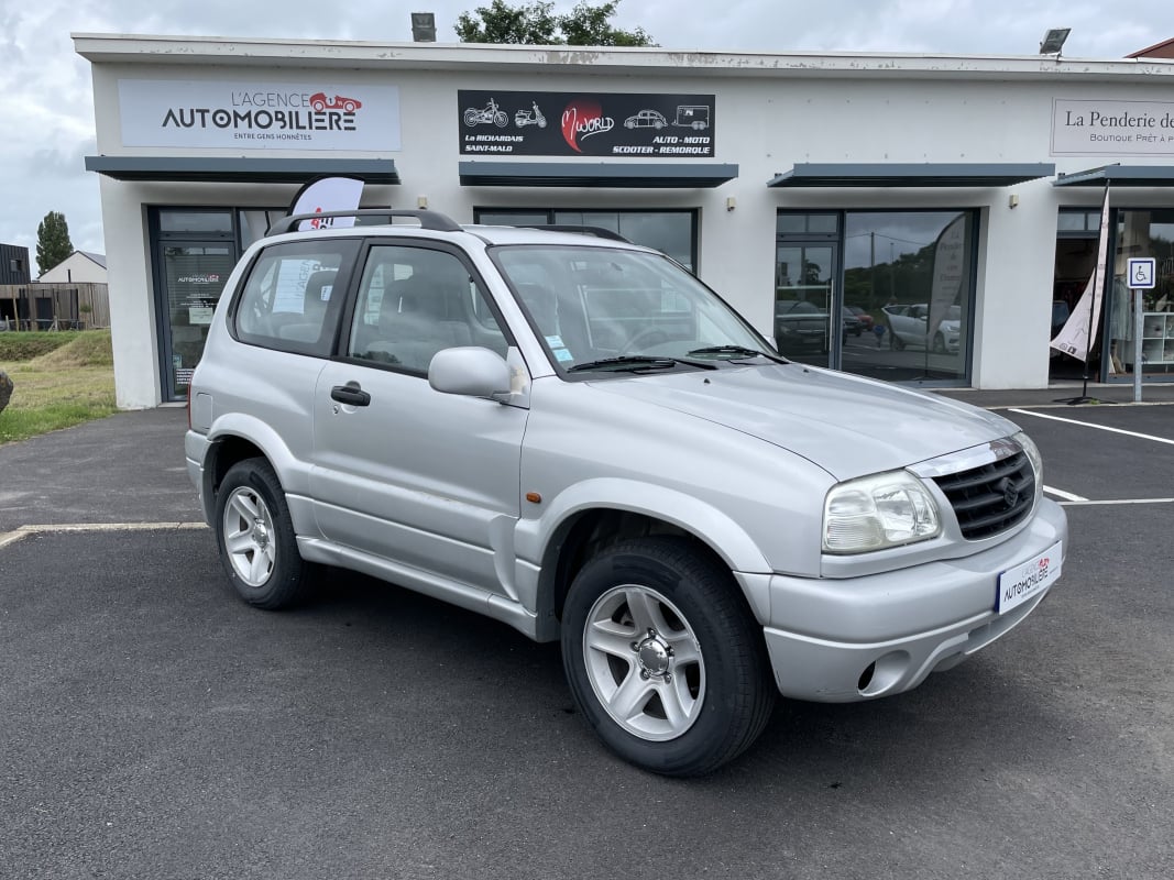 Suzuki Grand Vitara STANDARD 1.6 NEW — 1
