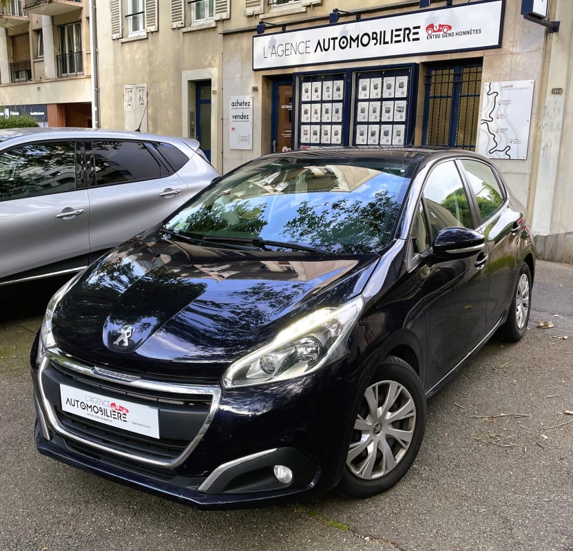 Peugeot 208 GENERATION-I 1.6 BLUEHDI 75 ACTIVE BUSINESS START-STOP — 1