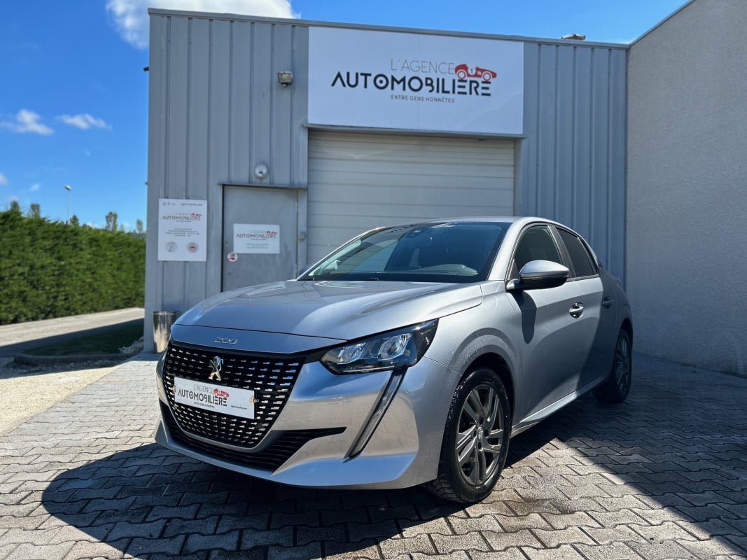 Peugeot 208 1.5 Blue HDi S&S 100 cv — 1