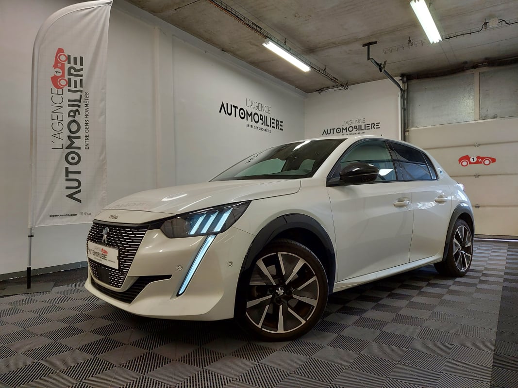 Peugeot e-208 II ELECTRIQUE GT PACK + 1ERE MAIN — 1