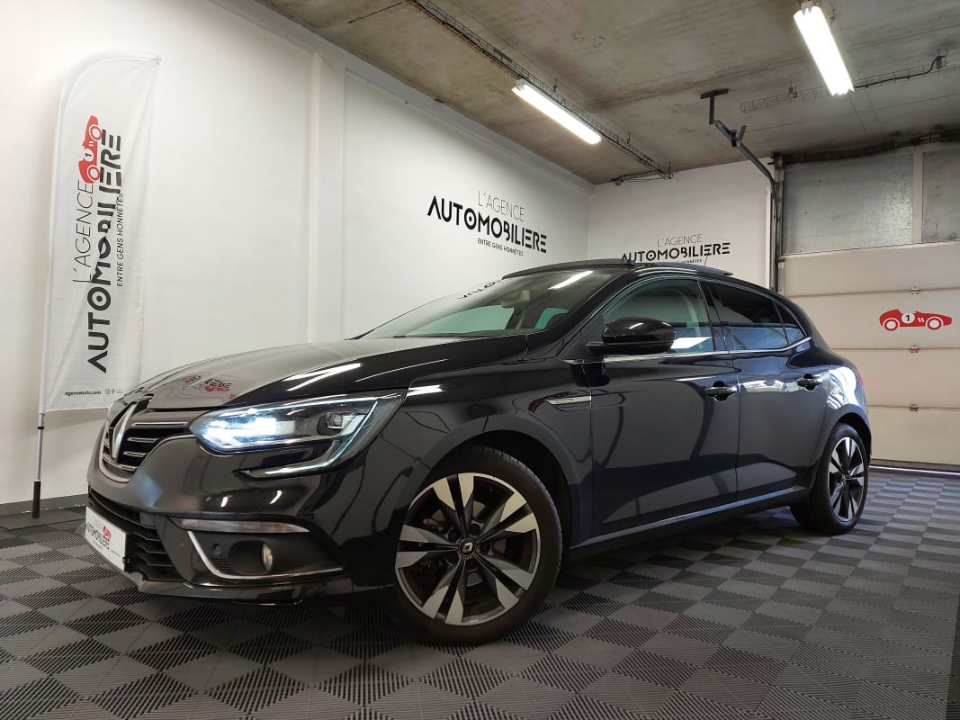 Renault Megane IV 1.3 TCE 140 FAP INTENS EDC + TOIT OUVRANT — 1