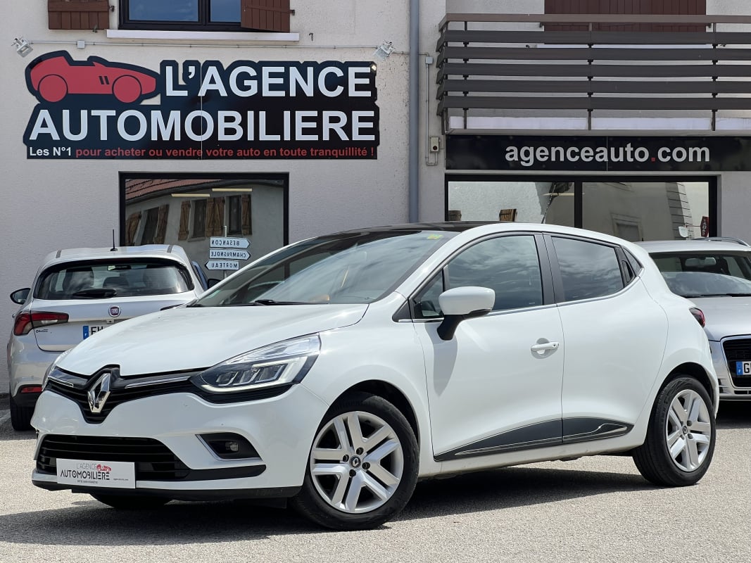 Renault Clio IV 1.5 dci 90 INTENS toit panoramique — 1