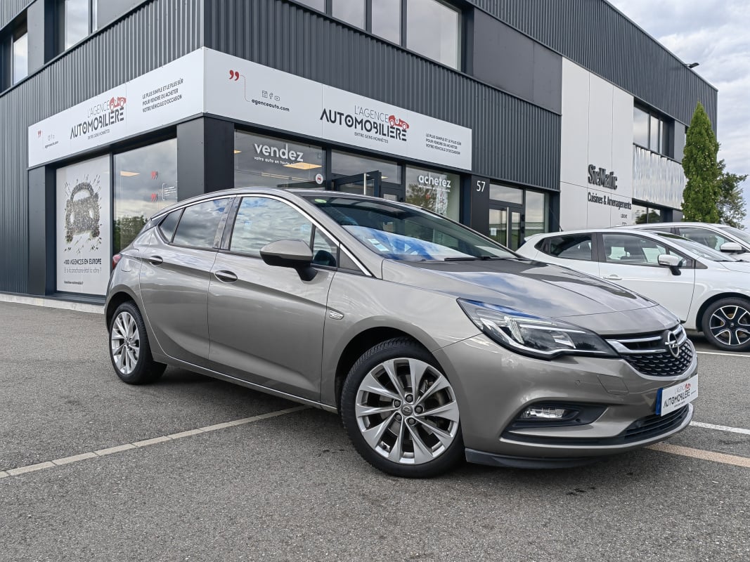 Opel Astra GENERATION-V 1.6 CDTI 135 INNOVATION BVA — 1