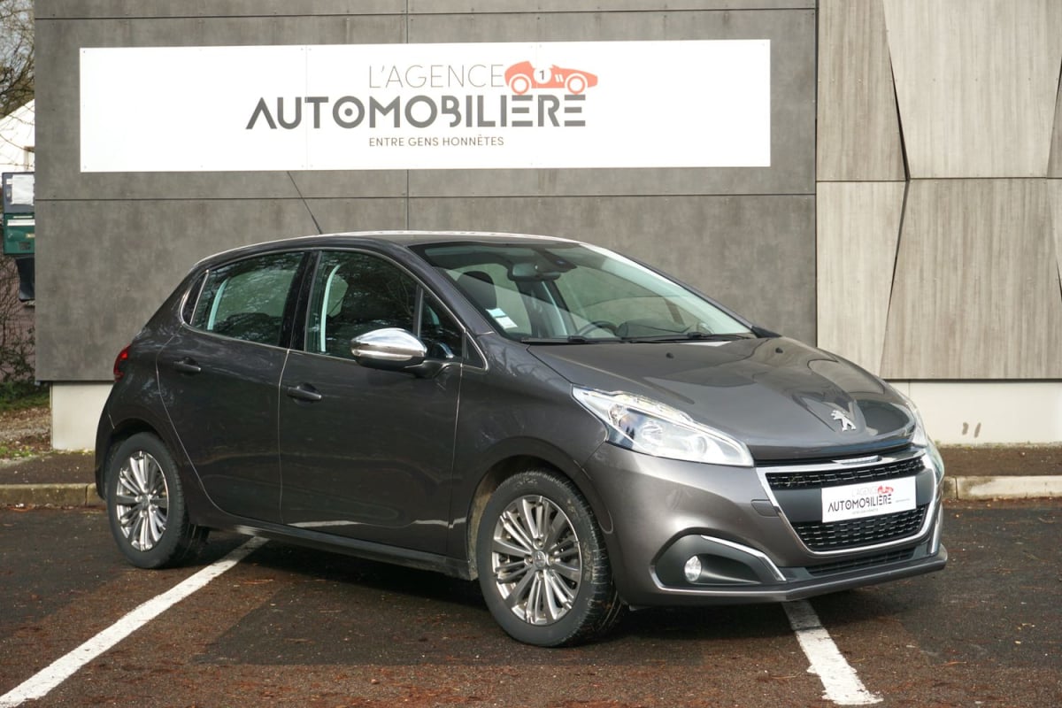 Peugeot 208 110 ch ALLURE Caméra de recul Carplay — 1