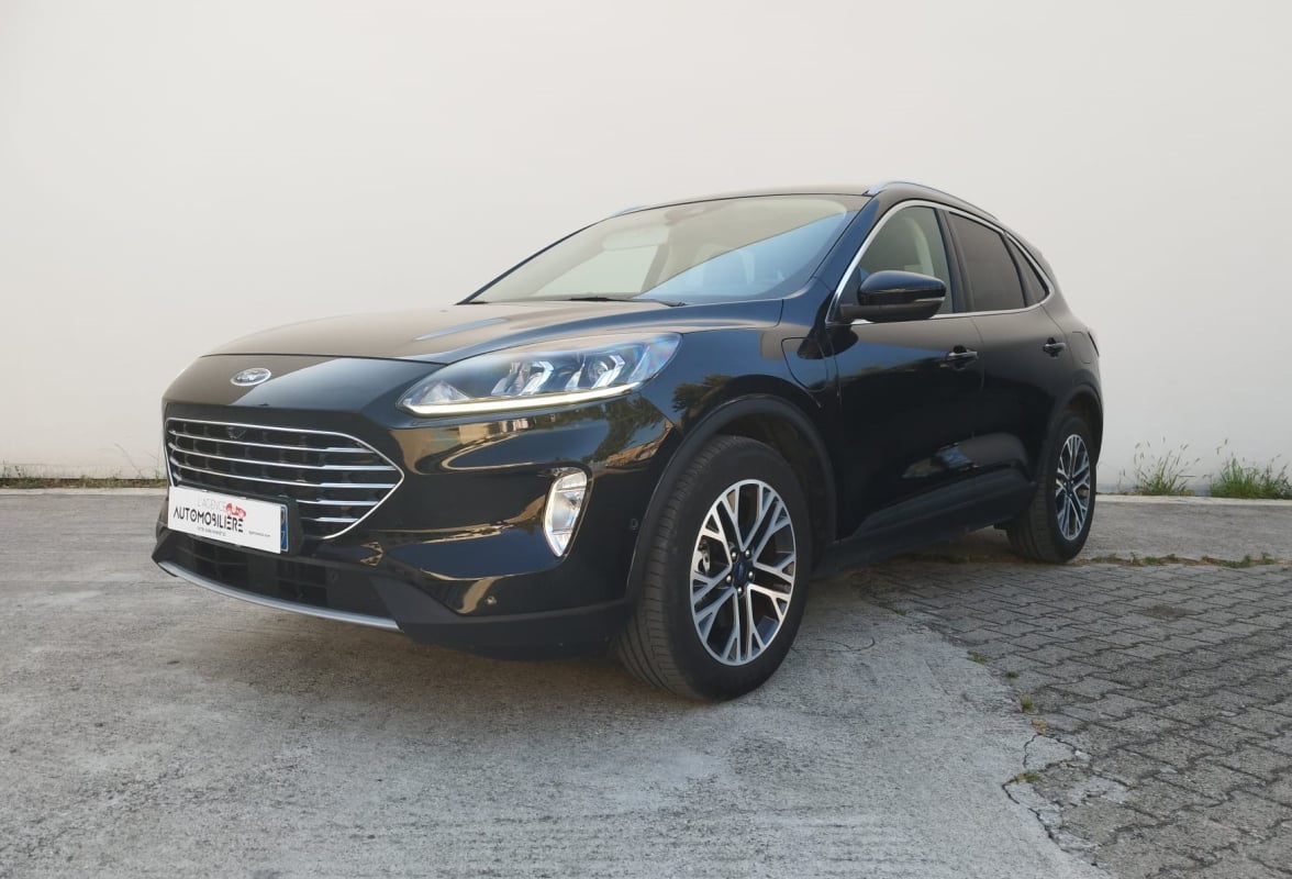 Ford Kuga 2.5 HYBRID DURATEC 225H 150 PHEV TITANIUM 4X4 POWERSHIFT BVA — 1