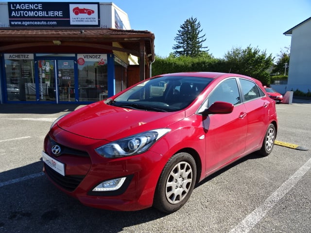 Hyundai i30 1.4 100 — 1