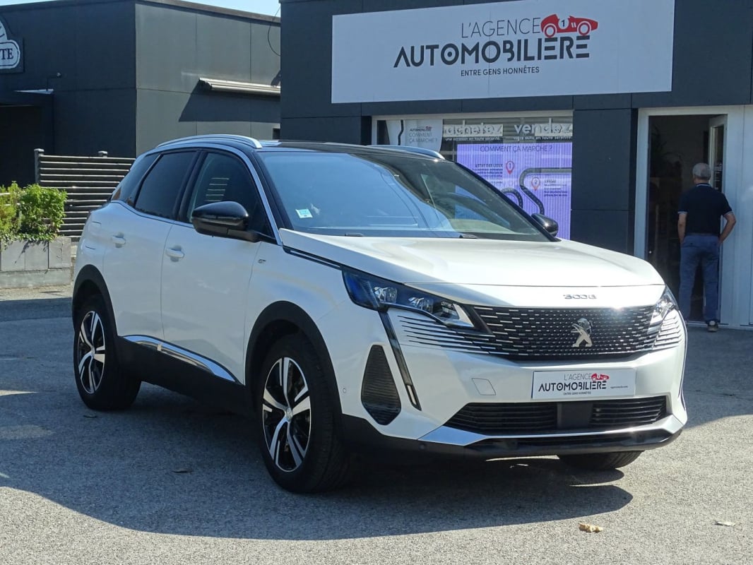 Peugeot 3008 II 1.5 Blue Hdi 130 ch GT BVM6 - TOIT OUVRANT - ATTELAGE — 1