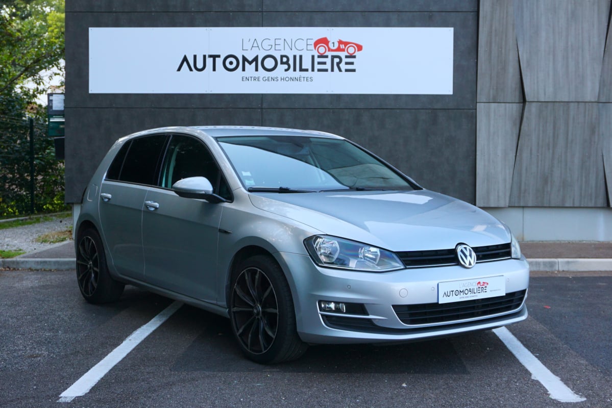 Volkswagen Golf VII 1.6 TDI Blue Motion 105 ch - LOUNGE — 1