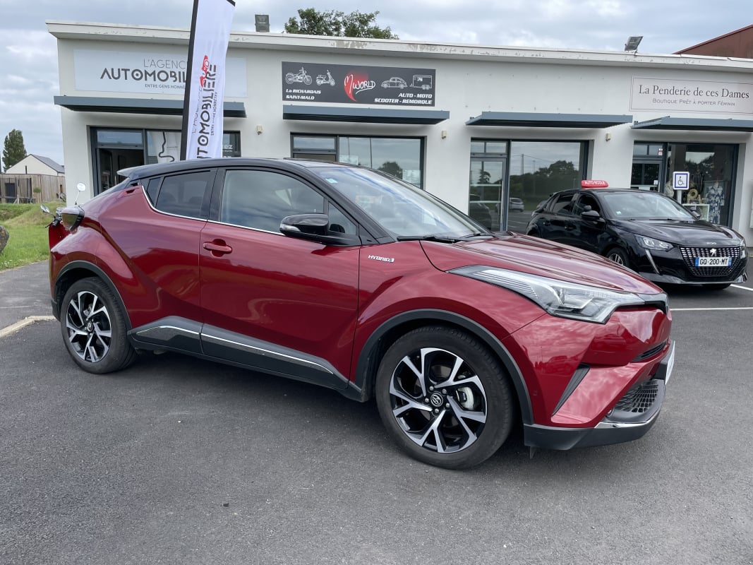 Toyota C-HR 1.8 HYBRID 122H 100 COLLECTION RC19 BVA — 1