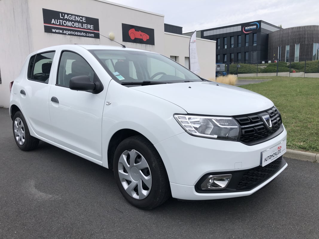 Dacia Sandero Phase 2 1.0 SCe 12V 75ch Ambiance — 1