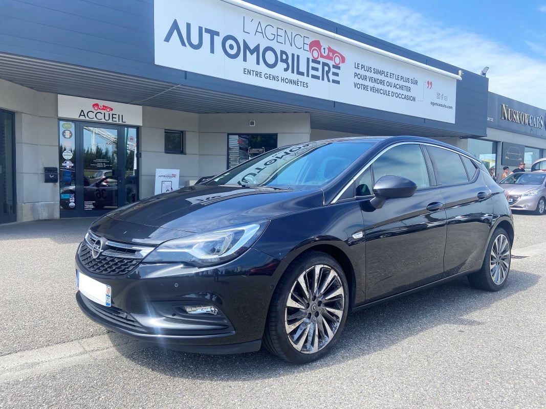 Opel Astra 1.6 CDTI 136 Dynamic — 1