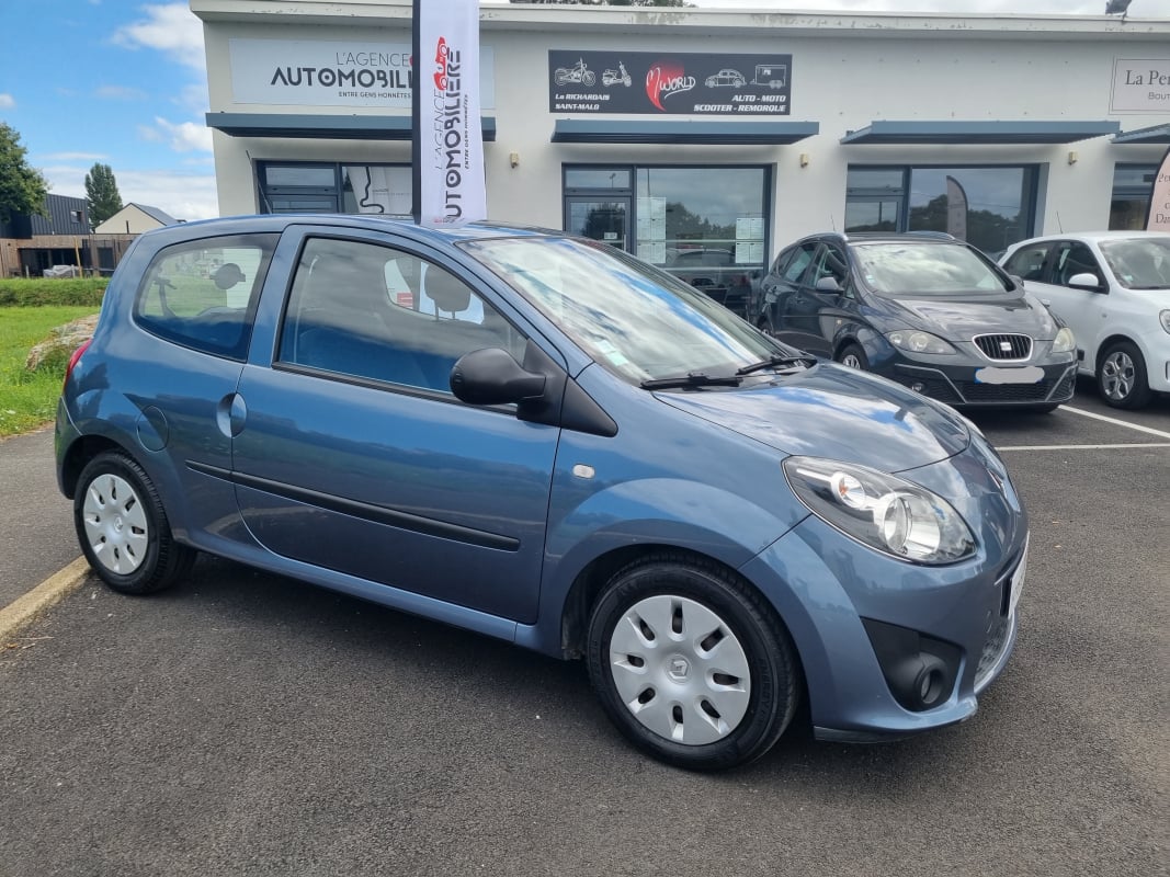 Renault Twingo AUTHENTIQUE 1.2 LEV ECO 2 — 1